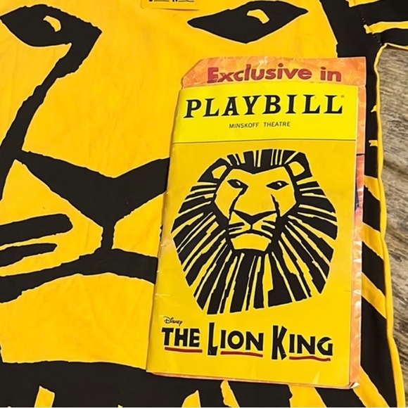 Lion King BUNDLE New T-Shirt Youth XS & Anniv Playbills + BOTH Cup Mugs Disney - Picture 13 of 16